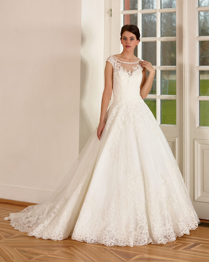 Diane legrand shop wedding dresses