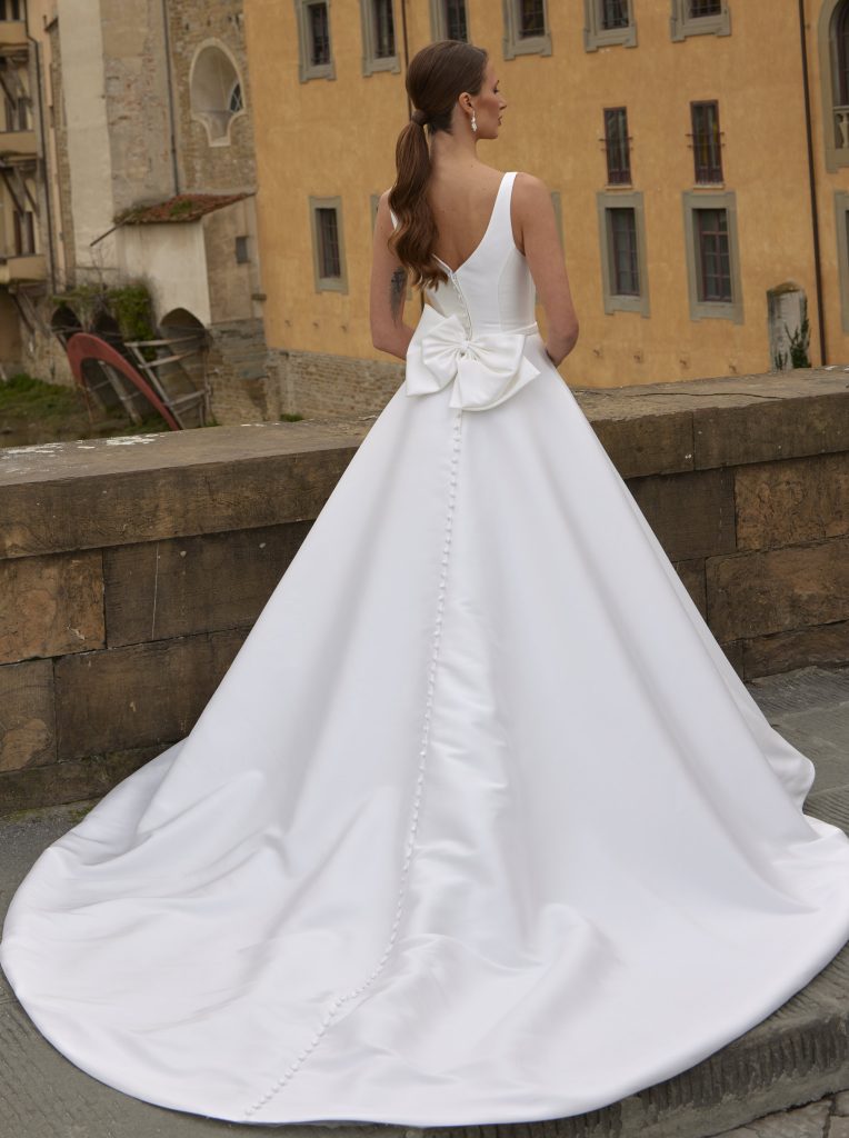 Diana Wedding Dress- #2411 Sale £1099.99 Size 12, Beau Belles